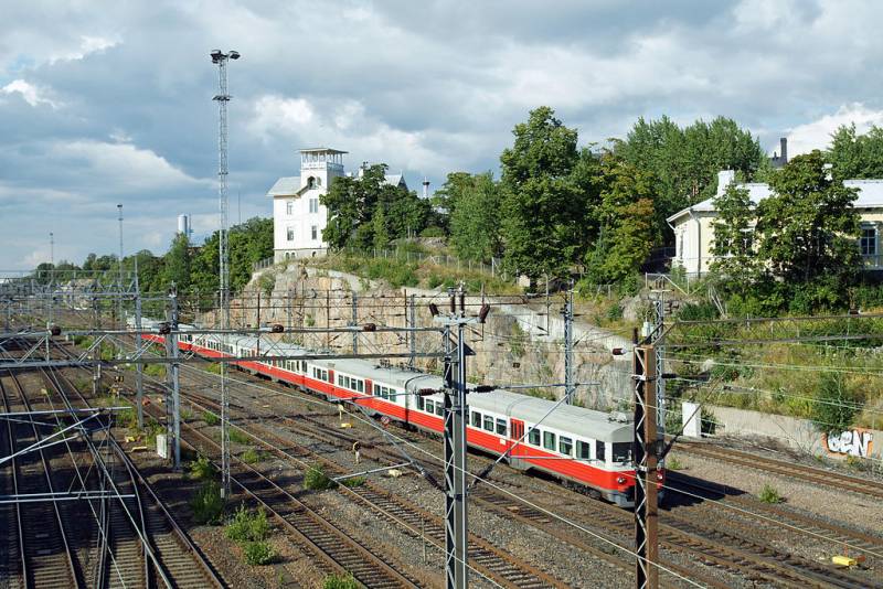 Mantan pegawai Kementerian Luar Negeri Finlandia: lebar rel kereta api yang sama dengan Rusia mengancam keamanan nasional Finlandia