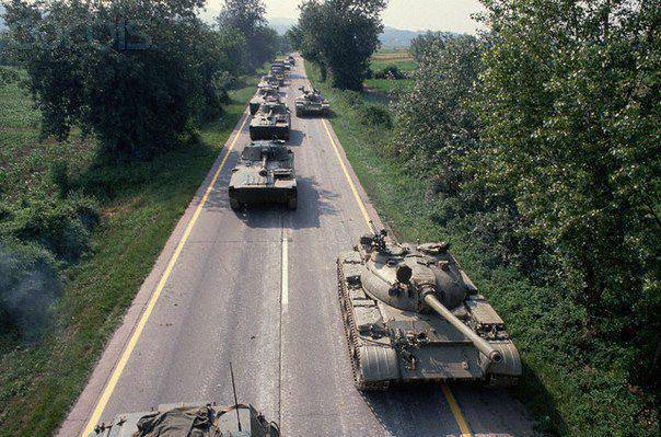A column of Yugoslav vehicles in Slovenia. Source: topwar.ru