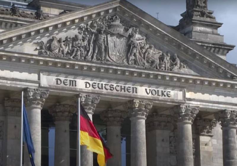 In Deutschland wächst die Zahl der Bürger, die mit der Politik der Regierung gegenüber der Ukraine unzufrieden sind