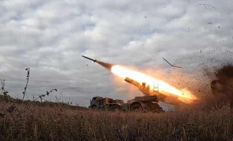 В районе Днепропетровска уничтожен склад ВСУ со снарядами к РСЗО HIMARS - Минобороны