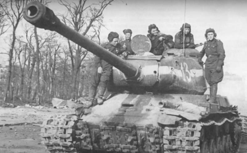 Resistió 18 impactos: Tanque resistente del Ejército Rojo