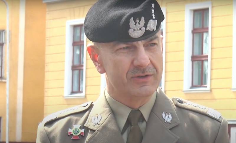 General polonês: a Ucrânia não deve mudar suas táticas devido ao recente incidente com mísseis