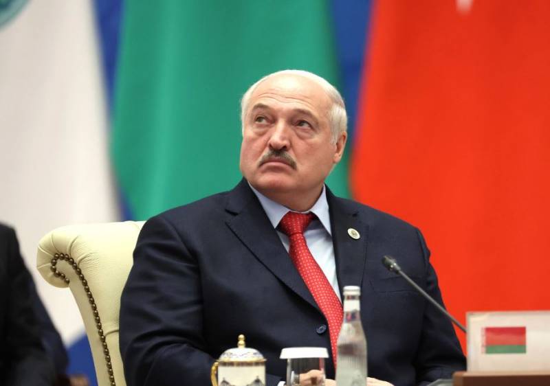 Дальше будет полное уничтожение Украины: Лукашенко призвал киевский режим остановиться и прекратить конфликт