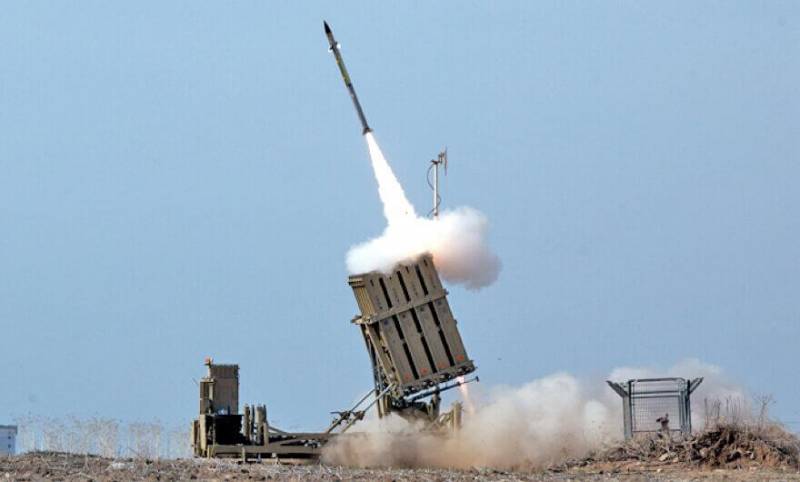 Израильская пресса: Украинская делегация обсуждает в Израиле систему предупреждения о ракетном нападении
