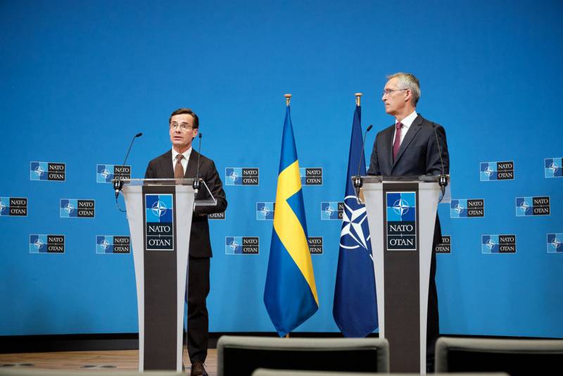 L'OTAN n'exclut pas le déploiement de nouvelles bases militaires en Finlande et en Suède