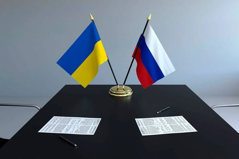 Зачем нас склоняют к переговорам с Украиной