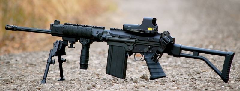 AK-17 "Cıvata kesici" ve yeni bir kartuş - analog yok ve belki de gerekli değil?