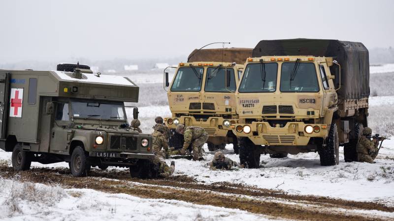 NATO kuvvetleri, Ukrayna Silahlı Kuvvetlerinin Rus ordusuna karşı deneyimlerini dikkate alarak Suwalki koridorunun savunmasını geliştirdi.