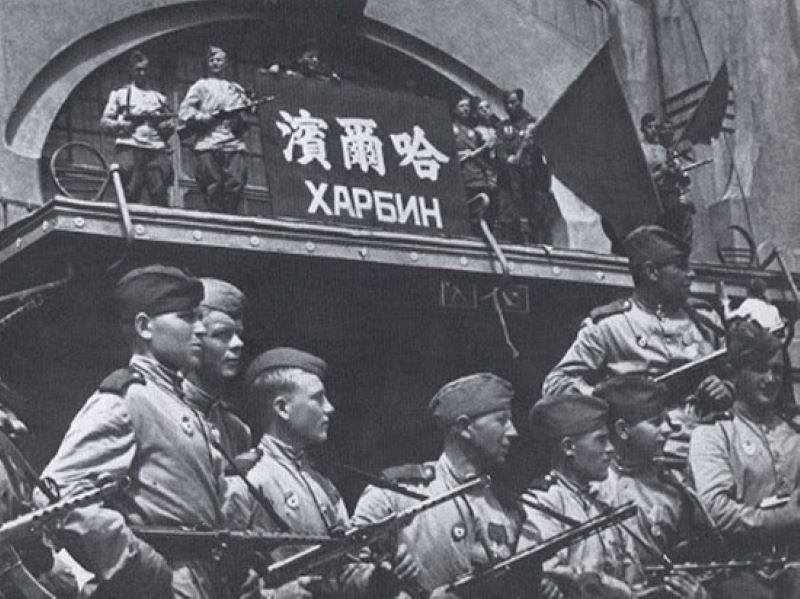 Harbin 1945. El último desfile del Ejército Blanco