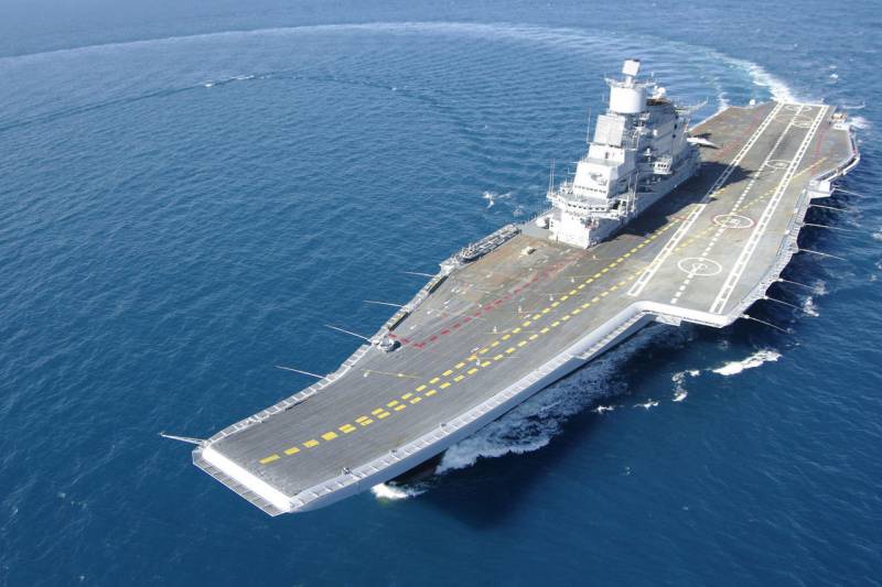 Comandante da Marinha indiana instado a intensificar a modernização da frota