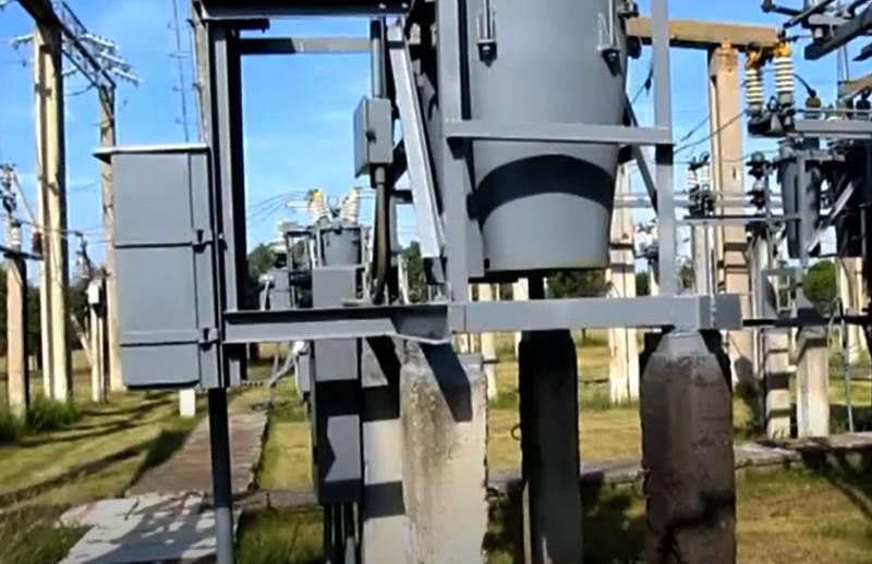 O Ocidente, a pedido do Ministério de Energia da Ucrânia, prometeu fornecer equipamentos de alta tensão