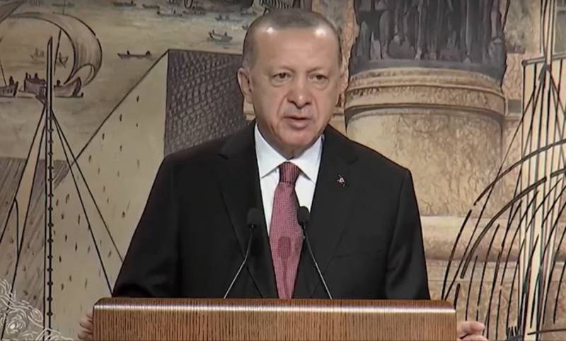 Erdogan esorta il cancelliere tedesco a rimanere "neutrale" sulle controversie Turchia-Grecia
