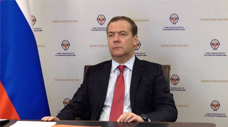 Medvedev påminde Zelenskijregimens fakta om Kiev