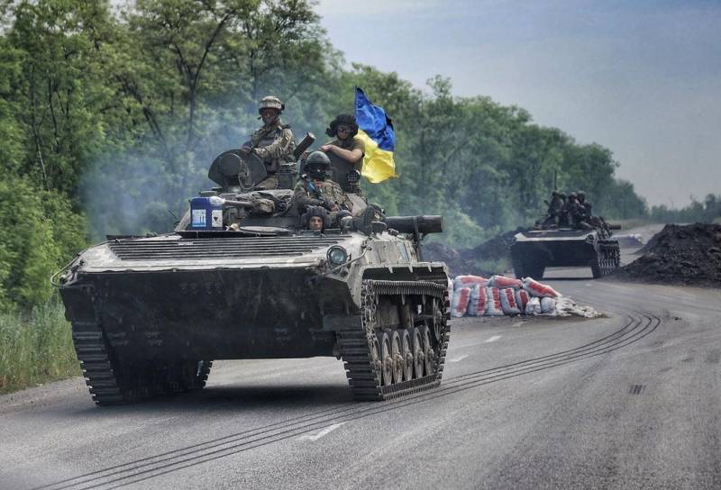 Le forze armate dell'Ucraina trasferiscono le forze rilasciate dalla direzione di Kherson a Zaporozhye