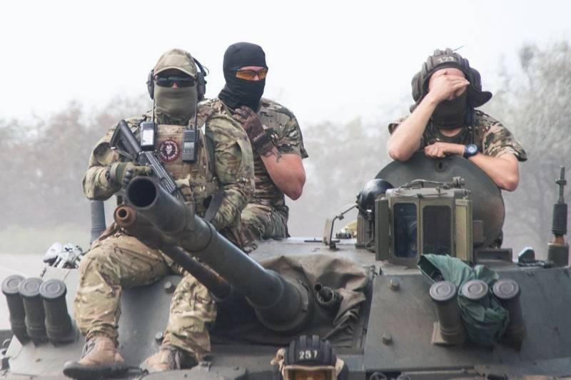 Grupos de assalto do PMC "Wagner" estão lutando no território de Artemovsk, ao mesmo tempo cobrindo a cidade em um semicírculo