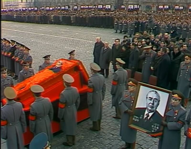 Para despedida - renuncie. Para o 40º aniversário da morte de L. I. Brezhnev