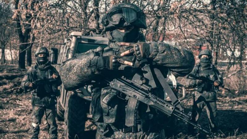 Сегодня в Вооруженных Силах Российской Федерации отмечается День военного разведчика