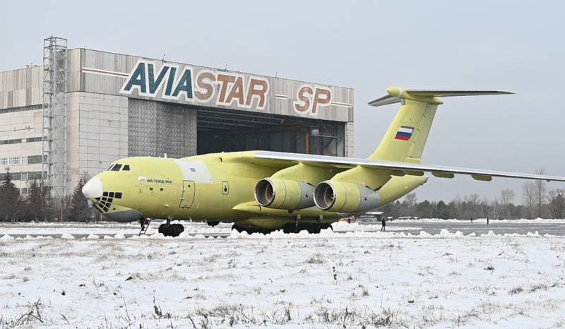 El avión de transporte militar pesado Il-76MD-90A de nueva construcción se unió a la composición de las Fuerzas Aeroespaciales Rusas