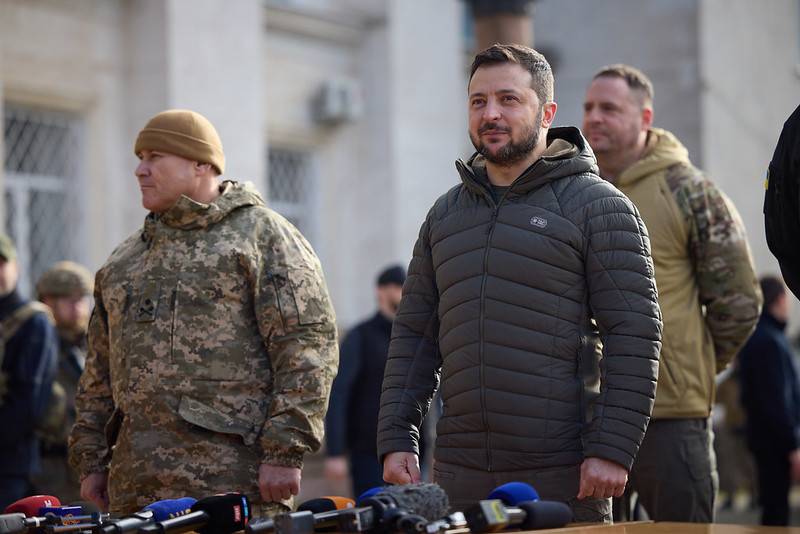 ज़ेलेंस्की ने यूक्रेन में XNUMX "अजेयता के बिंदु" तैनात करने का वादा किया