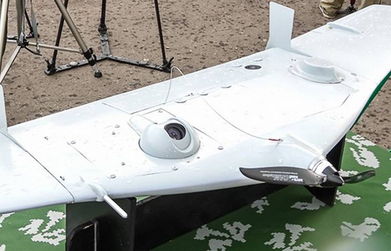 NVOゾーンのロシア諜報機関はタキオン無人偵察機を積極的に使用しています