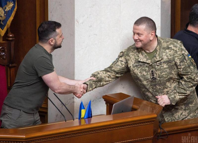 Il comandante in capo delle forze armate ucraine Zaluzhny ha esortato Zelensky a firmare con urgenza una legge sull'aumento della pena per la diserzione