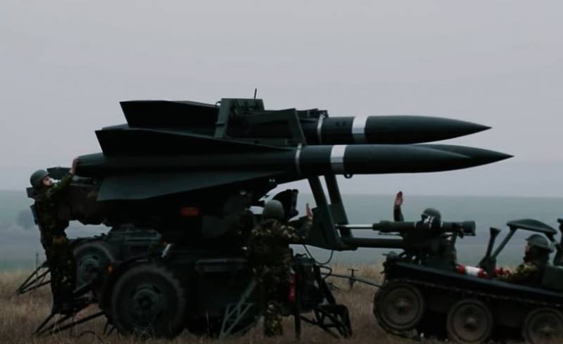 Spanien lieferte die ersten MIM-23 HAWK-Flugabwehrsysteme an die Ukraine