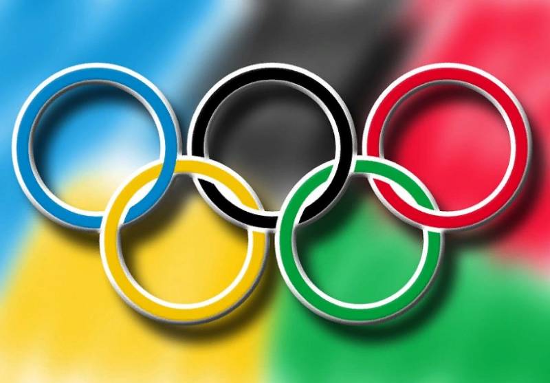 米国オリンピック委員会は、2024 年のパリ オリンピックにロシア人が参加することを支持していますが、ここでも国旗と国歌はありません。