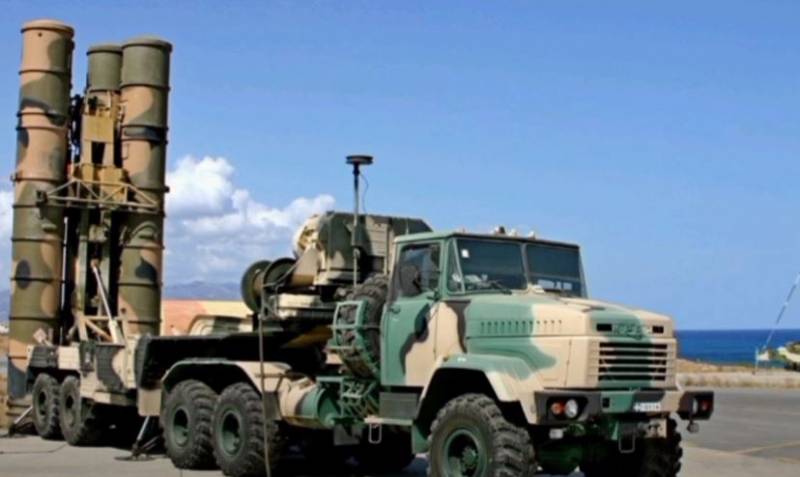 Yunanistan Savunma Bakanı, S-300 uçaksavar sistemlerinin Ukrayna'ya devri için şart koştu