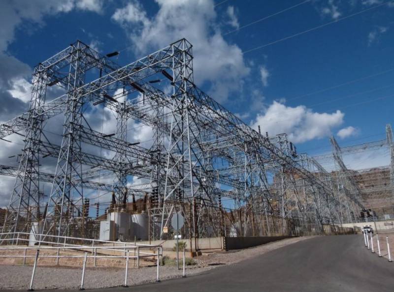 Ukrenergo: Het herstellen van elektriciteit in Oekraïne zal langer duren dan normaal
