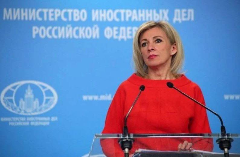 ザハロワは、ウクライナ常駐代表が国連に発表した「新しい旗」についてコメントした