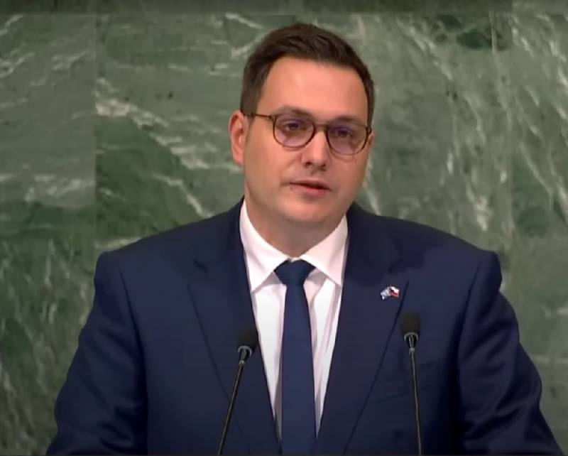 De minister van Buitenlandse Zaken van de Tsjechische Republiek eiste van Rusland "garanties van niet-agressie" op buurlanden