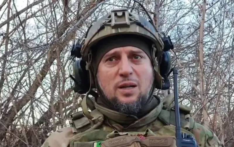 Commandant adjoint du 2e corps d'armée du NM LPR Alaudinov: malgré les tentatives des forces armées ukrainiennes d'arrêter l'offensive, Artyomovsk sera prise