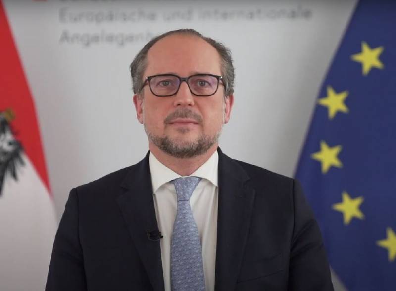 Ministro das Relações Exteriores da Áustria pediu aos países europeus que não ignorem a Rússia