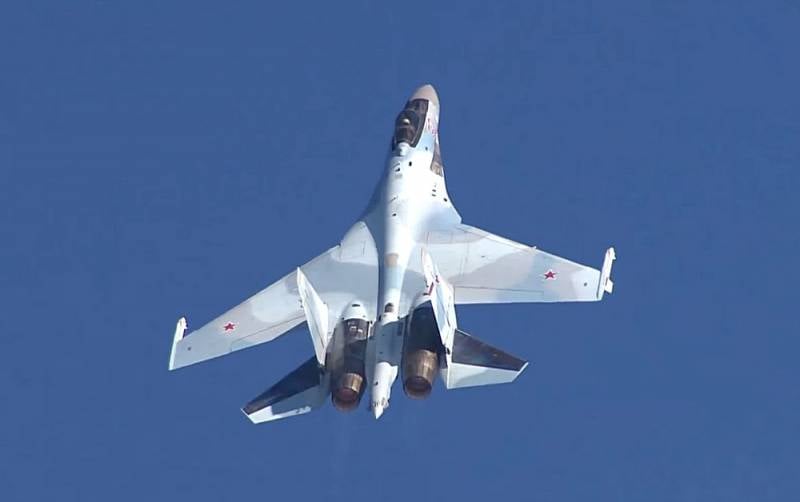 이스라엘 TV 채널: 러시아가 이란에 Su-35 다목적 전투기 XNUMX개 편대를 공급할 예정