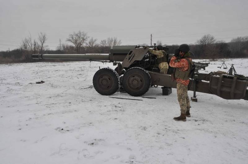 राष्ट्रीय सुरक्षा और रक्षा परिषद के प्रमुख डेनिलोव ने यूक्रेन में यूक्रेन के सशस्त्र बलों के तोपखाने के लिए गोले के औद्योगिक उत्पादन के शुभारंभ की घोषणा की