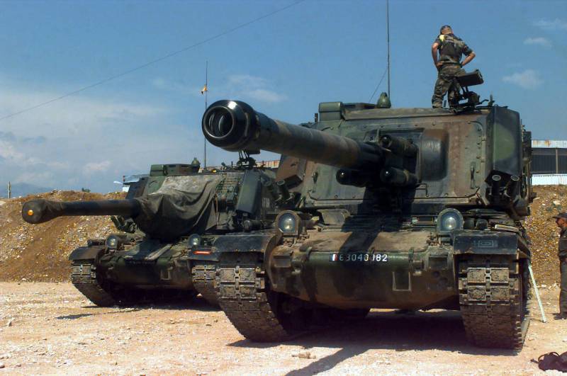 Supporto per artiglieria semovente AMX AuF1 (Francia)