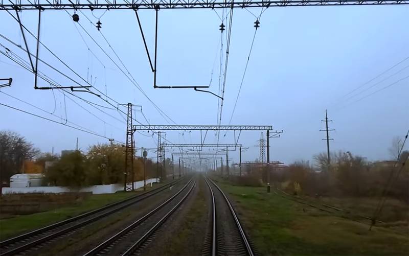 Dans la région de Zaporozhye, deux habitants de Berdiansk ont ​​été arrêtés, soupçonnés de sabotage sur le chemin de fer