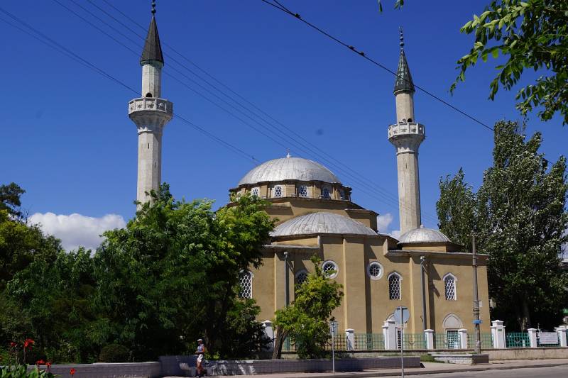 The Muftiate of Crimea announced the seizure of a mosque in Evpatoria controlled by the SBU