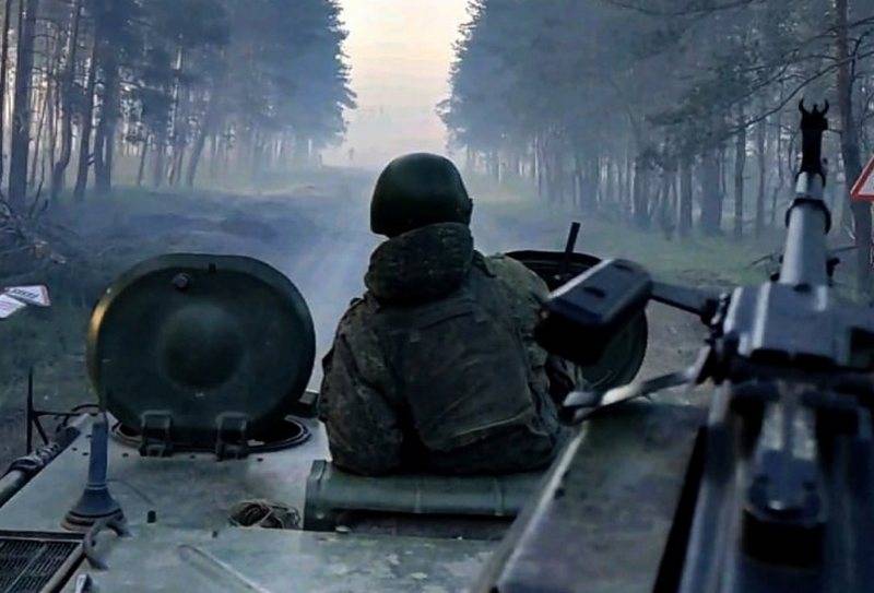 우크라이나 정보국은 앞으로 대규모 공세를위한 러시아 군대의 준비 상태를 "보지 못했습니다"
