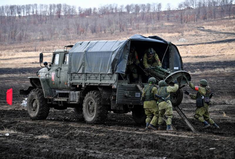 Das Zentralforschungsinstitut "Burevestnik" hat den Staatsverteidigungsbefehl vorzeitig abgeschlossen und die Truppen mit einer großen Charge neuer 82-mm-Mörser 2B24 versorgt
