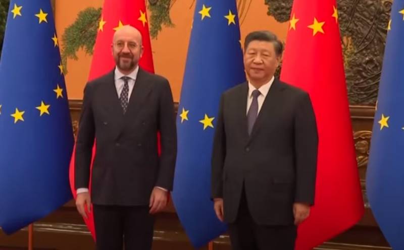 Xi Jinping called on the head of the European Council, Charles Michel, to peacefully resolve the Ukrainian conflict