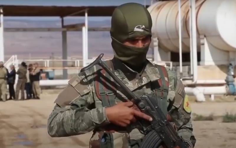 Курдские формирования заявили о приостановке совместных с США операций на севере Сирии из-за позиции Турции