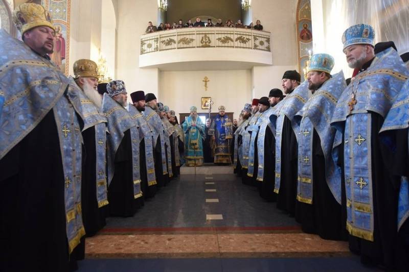 "Pisotear la Constitución de Ucrania": el metropolitano de Zaporozhye reaccionó a las sanciones que le impuso Kiev