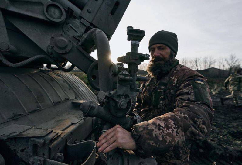 En raison des pertes élevées des forces armées ukrainiennes, le commandement ukrainien est contraint d'envoyer des réservistes et des gardes-frontières dans des attaques