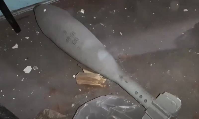 Cache avec des munitions et des dizaines de kilogrammes d'explosifs trouvés dans le LPR