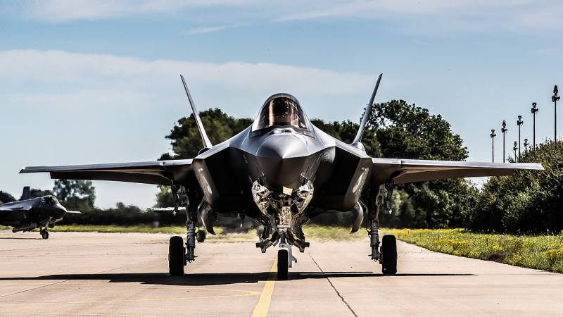 F-35 fighter jets of the Netherlands Air Force arrived in Poland to patrol as part of the NATO mission