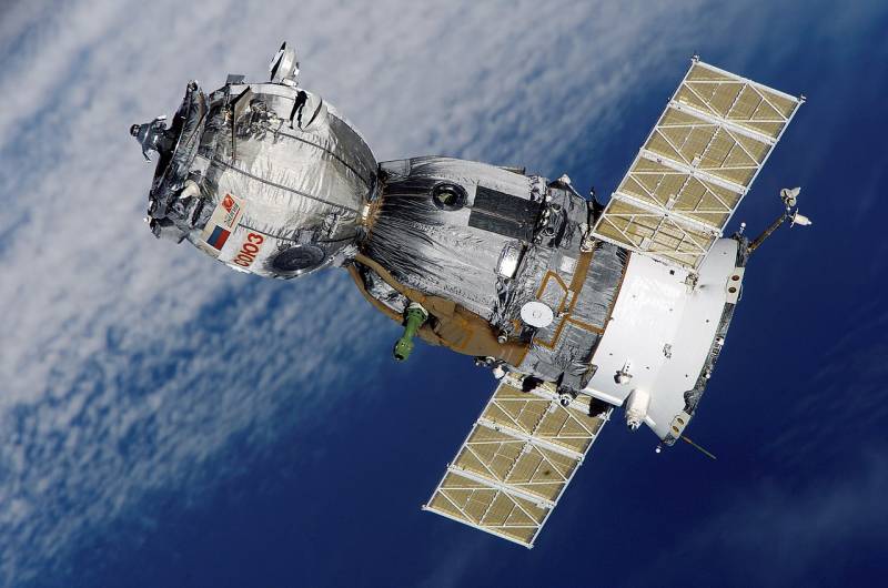 Rusya astronotlar için kurtarma gemisi patenti aldı