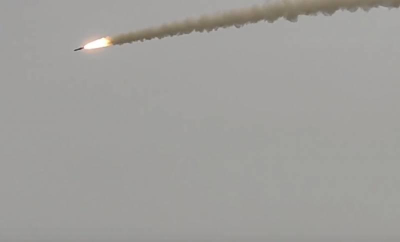 Осуществляется массированная ракетная атака на объекты противника в разных регионах Украины