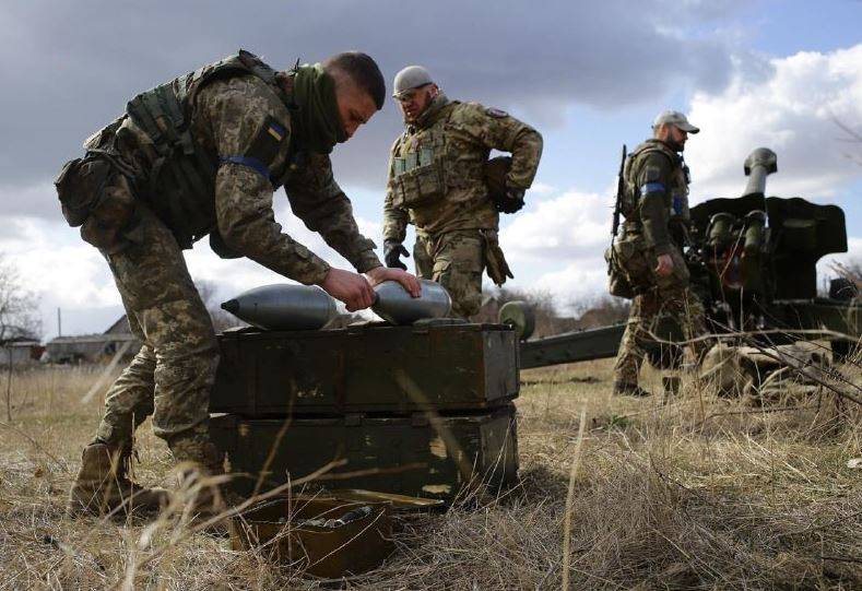 乌克兰媒体报道乌克兰武装部队开始使用自产的152毫米炮弹