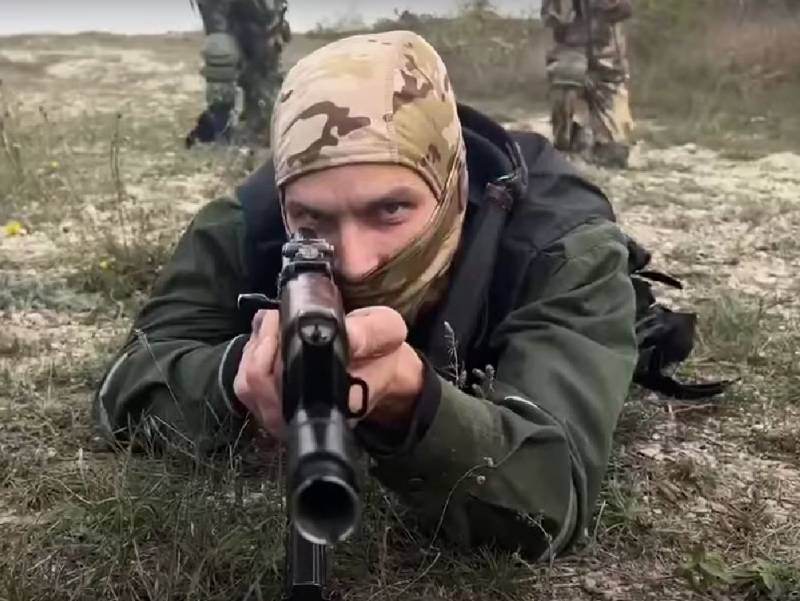 El representante de PMC "Wagner" habló sobre el entrenamiento de combatientes en el centro de entrenamiento en Kuban.